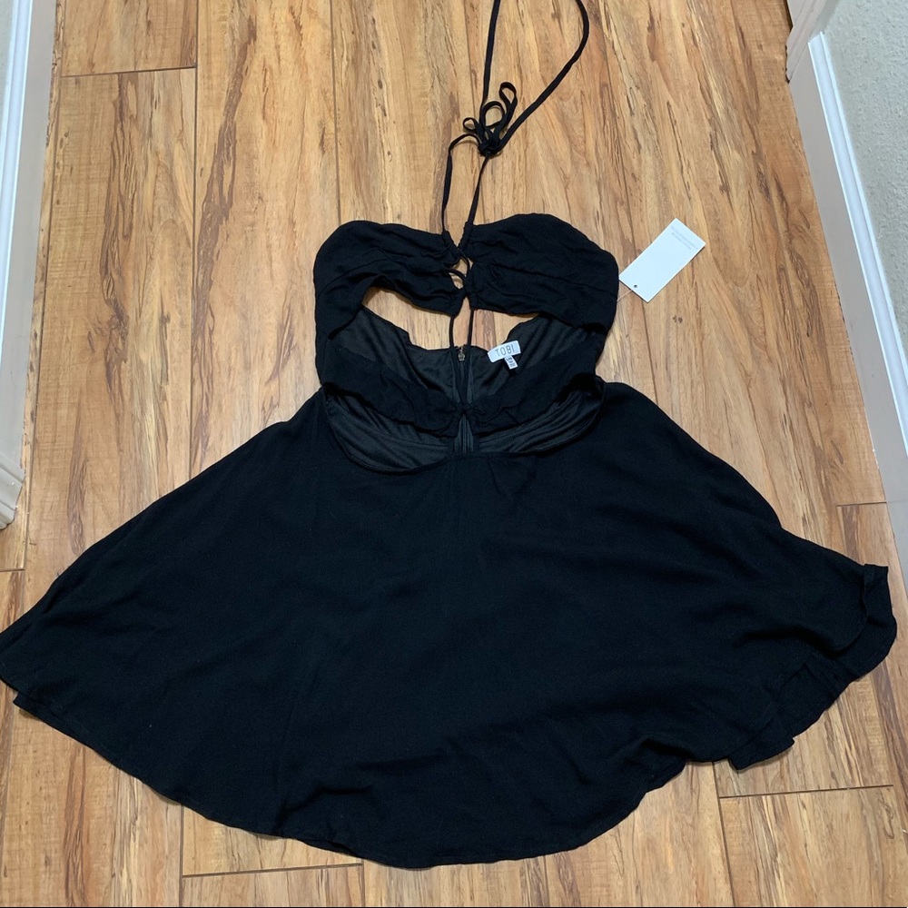NWT Tobi Carlie Skater Dress - Picture 4 of 8